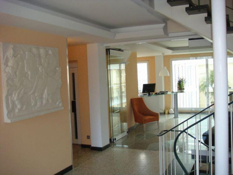 Lindemann Hotel Хильдесхайм Экстерьер фото