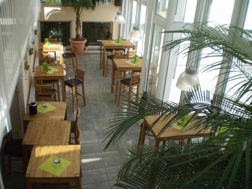 Lindemann Hotel Хильдесхайм Экстерьер фото