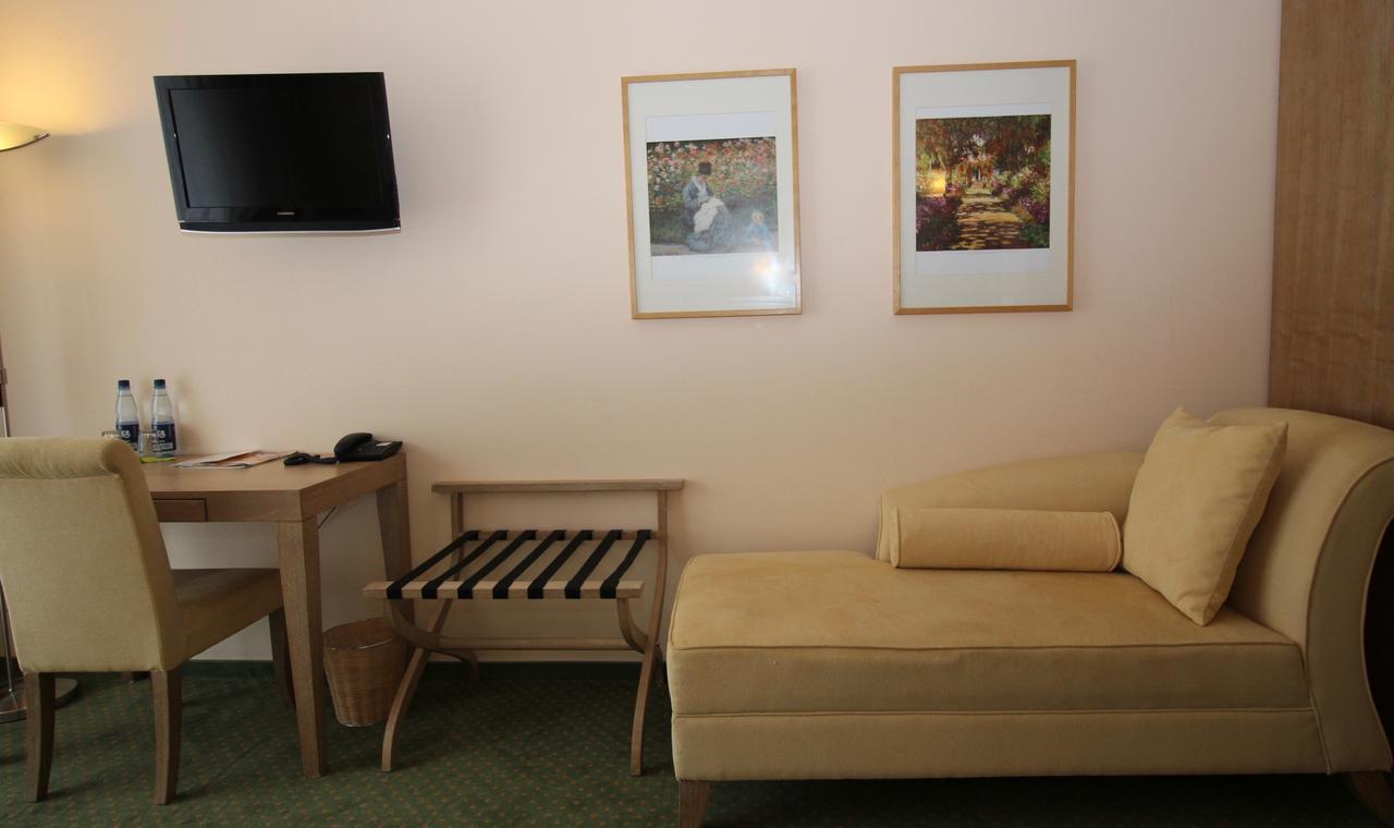 Lindemann Hotel Хильдесхайм Экстерьер фото